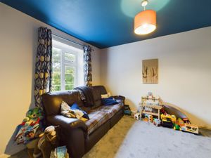 Living room- click for photo gallery